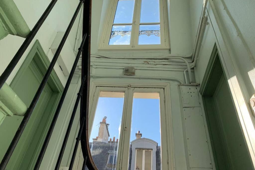 Appartement Le Studio De Martine - 9e - 5 Min à Pied Du Moulin Rouge - 15 Min à Pied Des Galeries Lafayette Et De Montmartre Paris