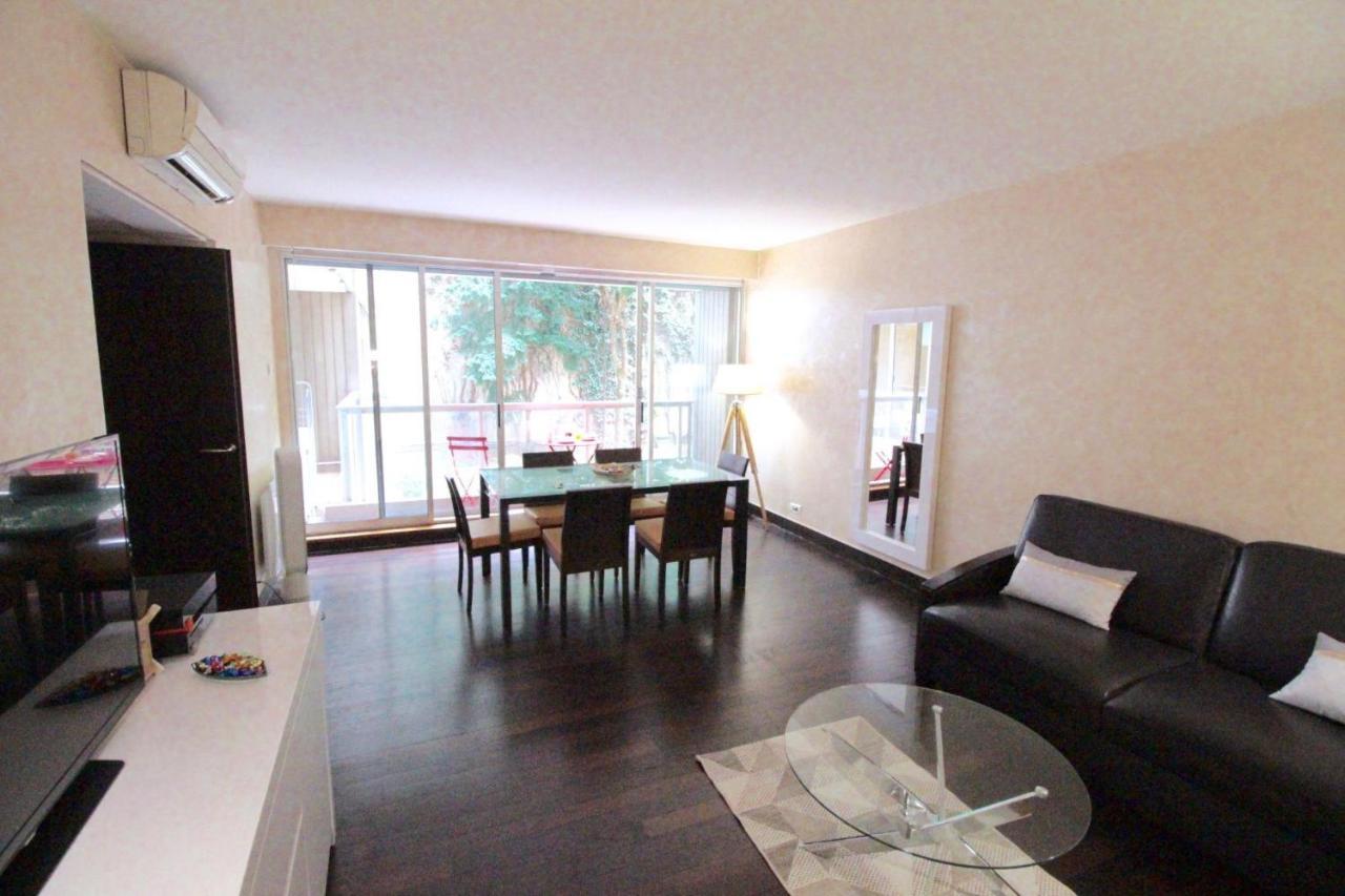 Apartamento Short *