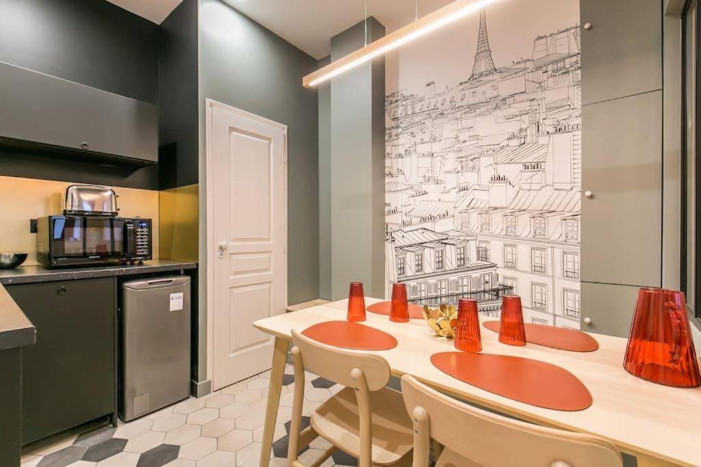 New And Cosy In Heart Of Paris, 12e, 4pers Apartment
