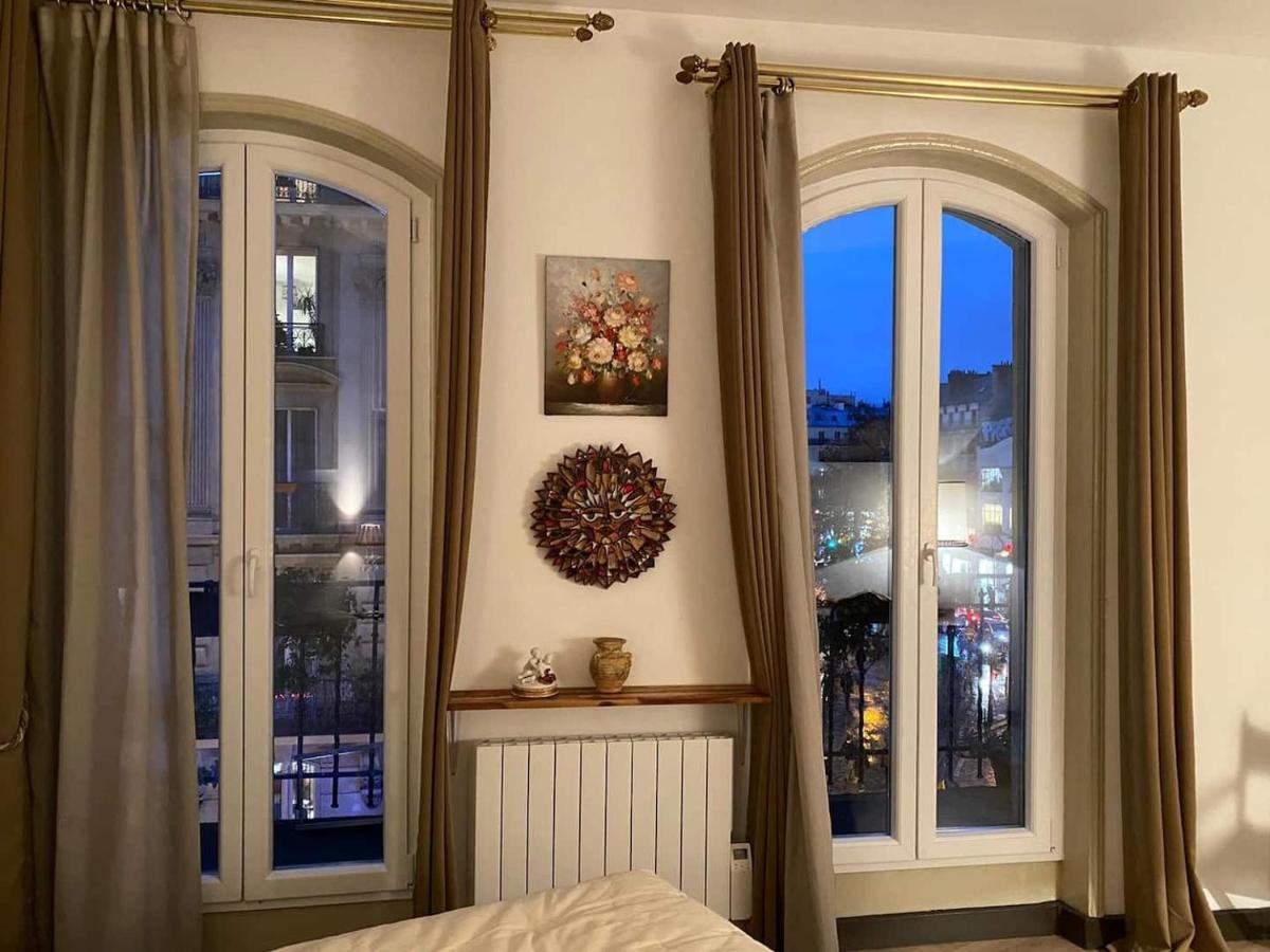 Romantic In Apartment Paris