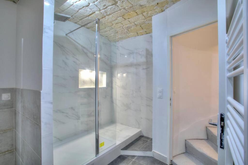 Apartment Merveilleux Loft 15Ieme