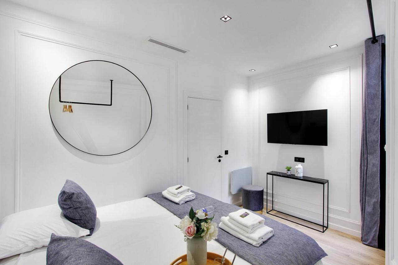 Appartement Cmg - Montorgeuil / Centre De *
