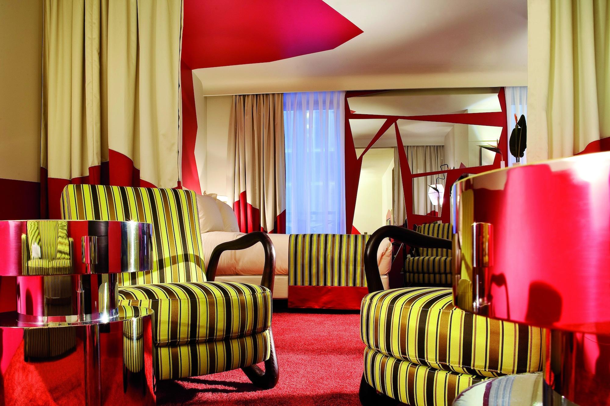 Cristal Champs Elysees 4* Paris