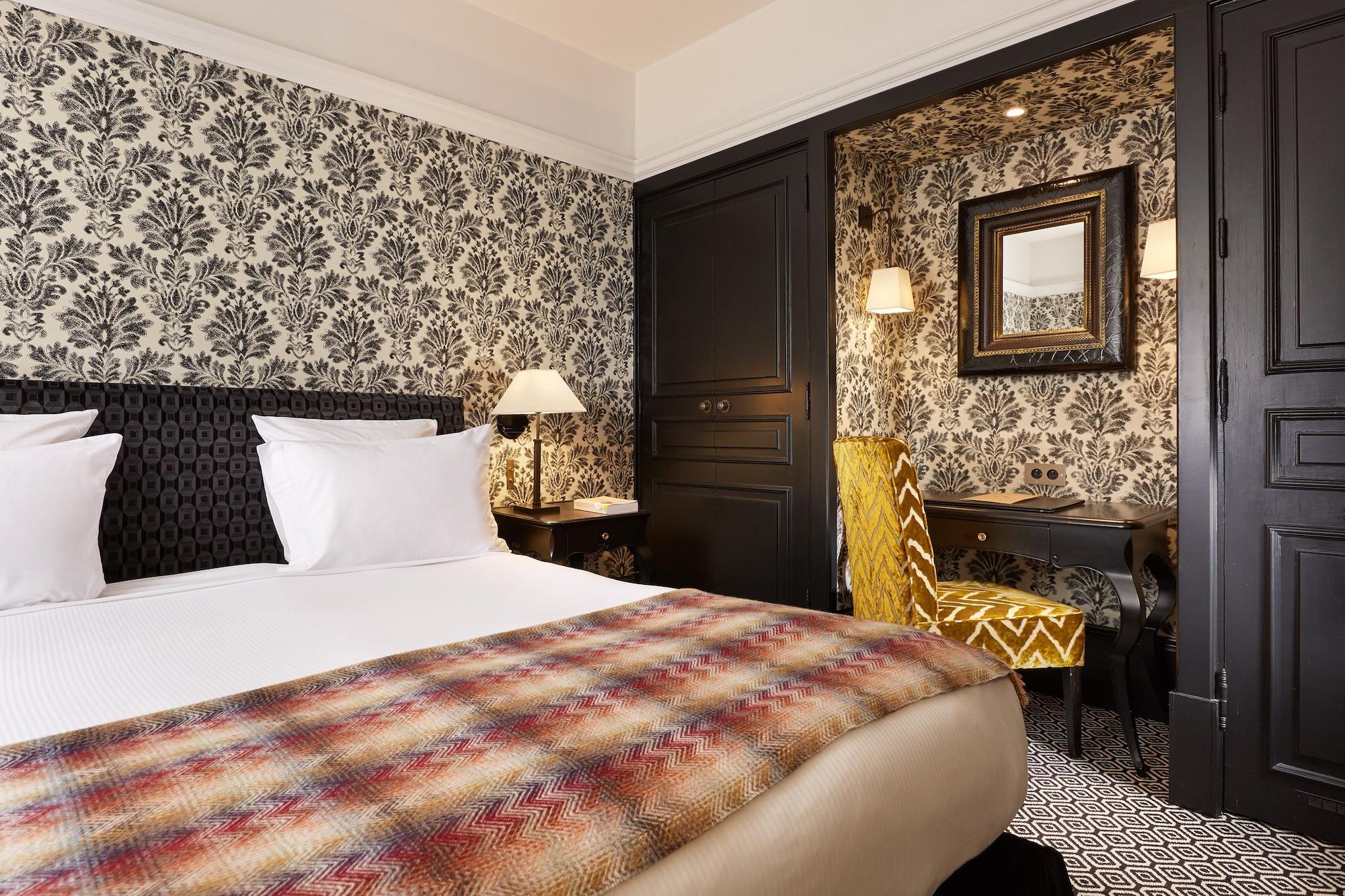 Le Pavillon De La Reine & Spa, Place Des Vosges Paris