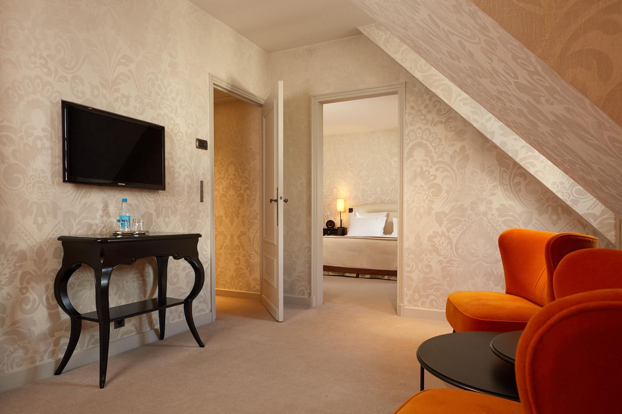 Le Pavillon De La Reine & Spa, Place Des Vosges Hotel