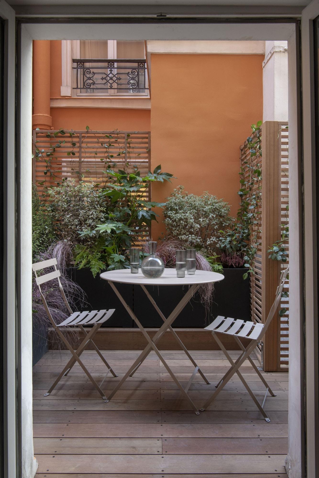 Nuage Hotel