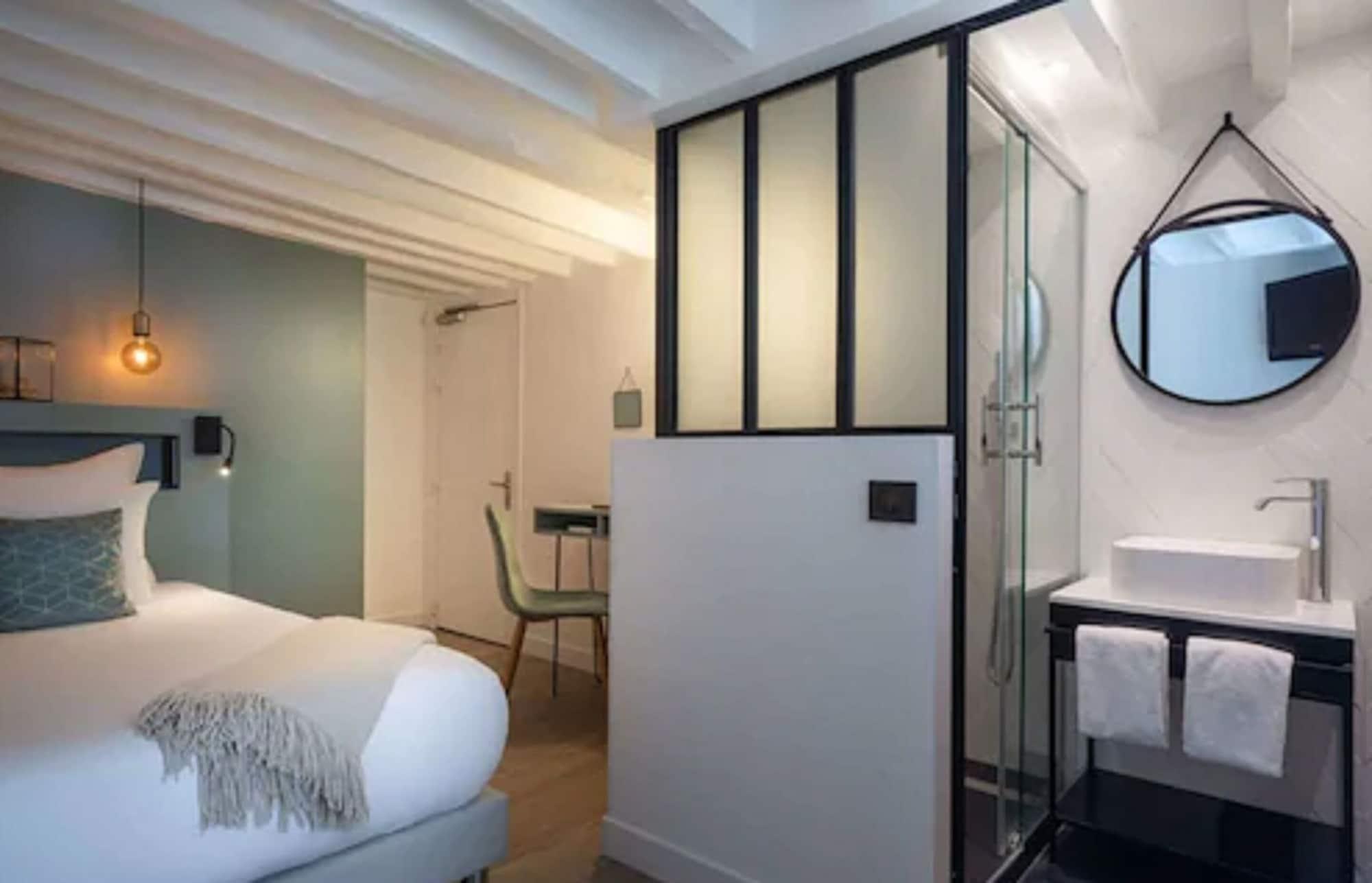 Hotel Royal Opéra 3*
