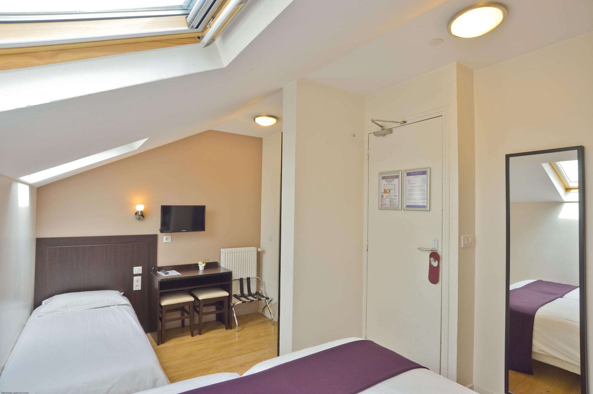 Du Quai De Seine Hotel 2*