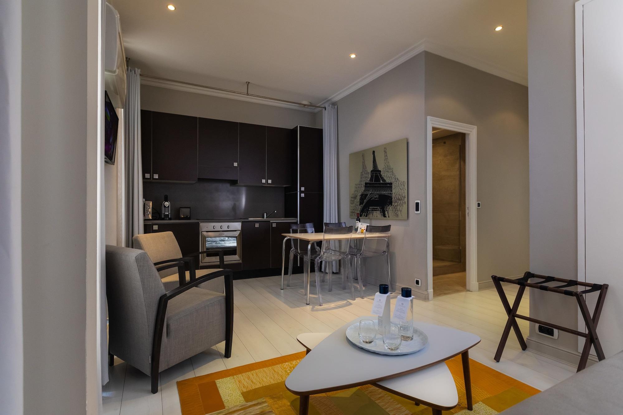 & Le Regent Aparthotel
