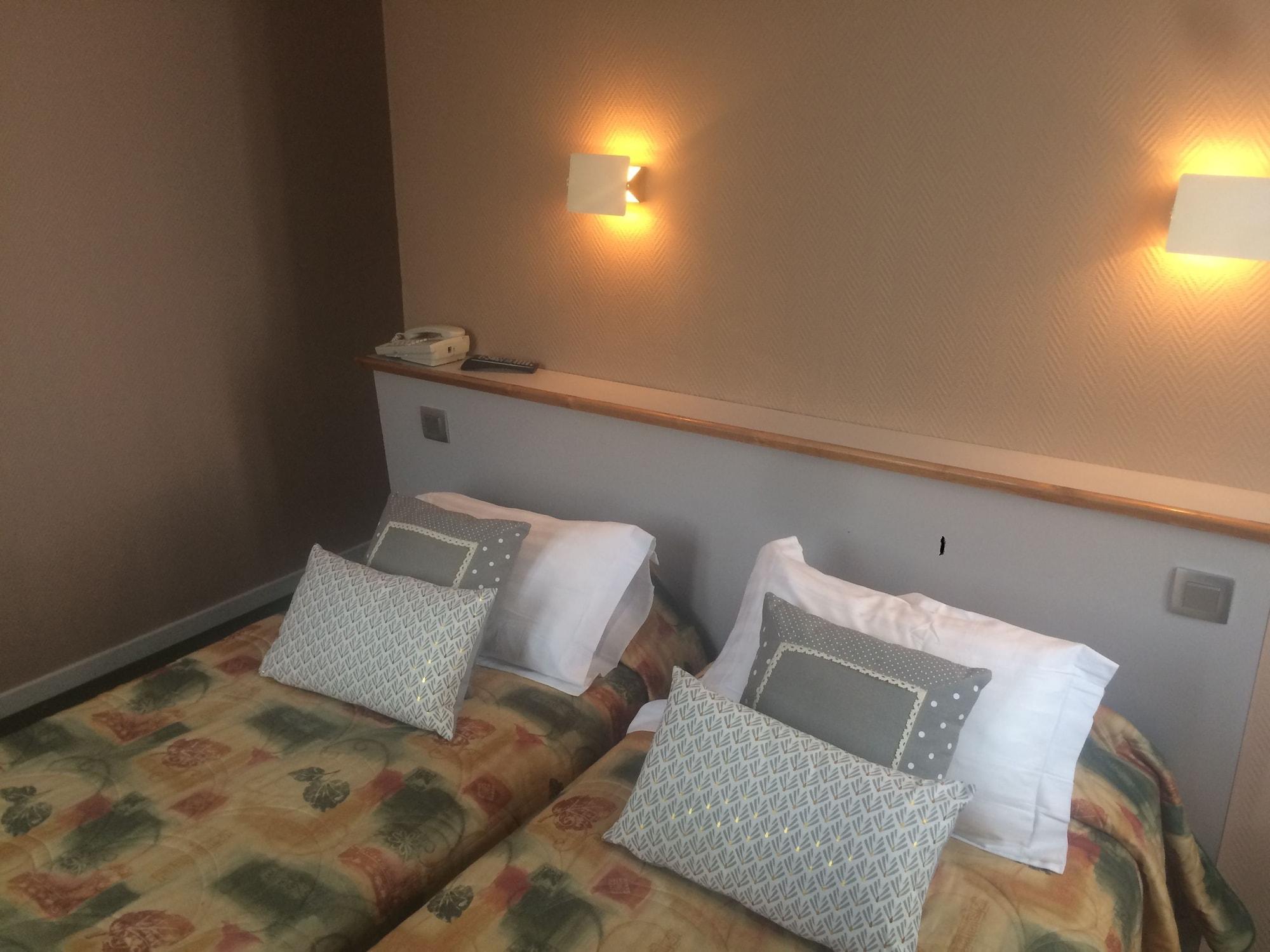 Picardy Hotel-gare Du Nord Hotel