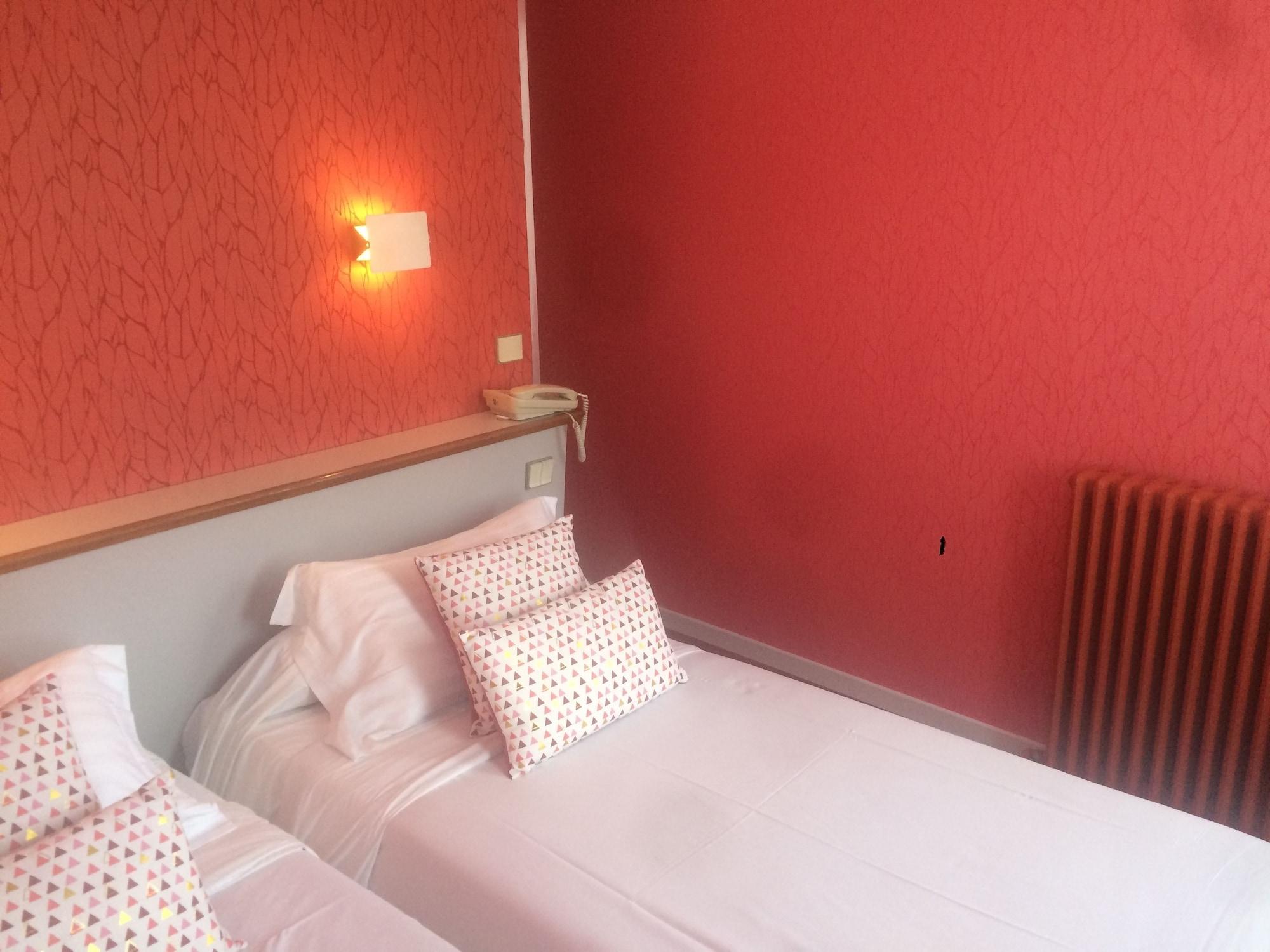 Picardy Hotel-gare Du Nord Hotel