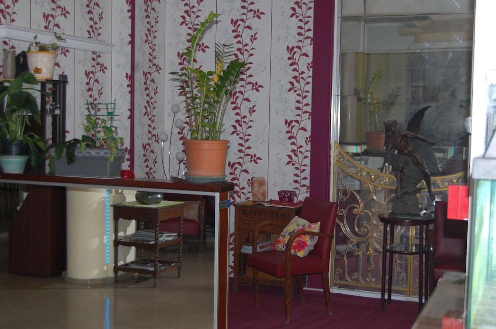 Hotel Jean Bart 2*