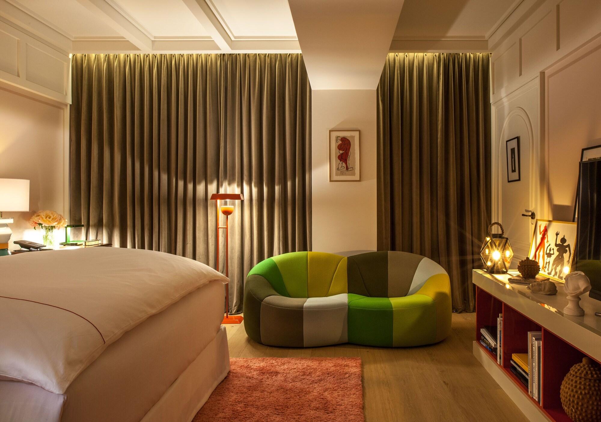 Experimental Marais Hotel