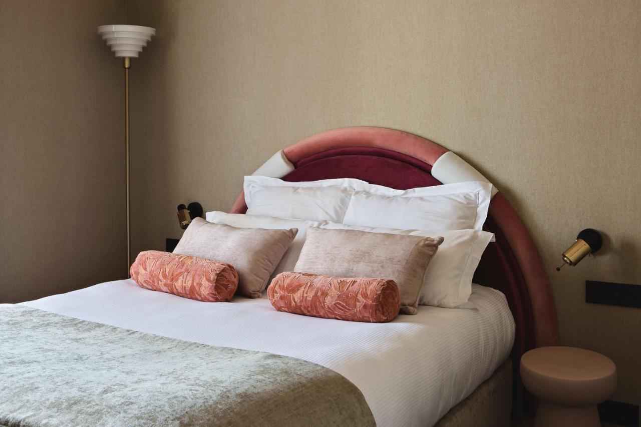 Western Mercedes Hotel Paris