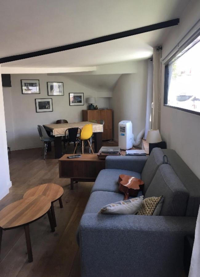 With Terrace Near Invalides Apartment