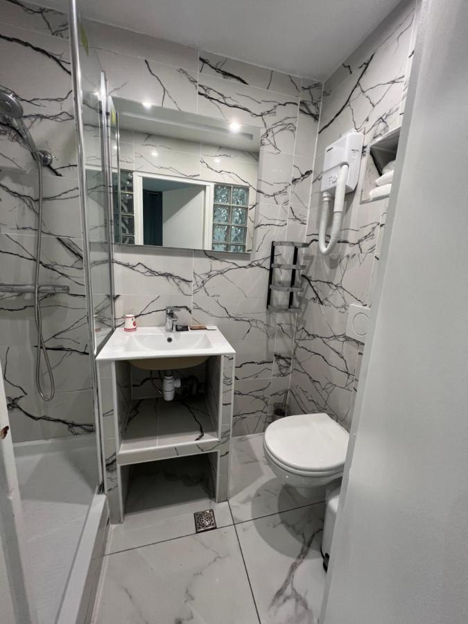Modern's 3* Paris