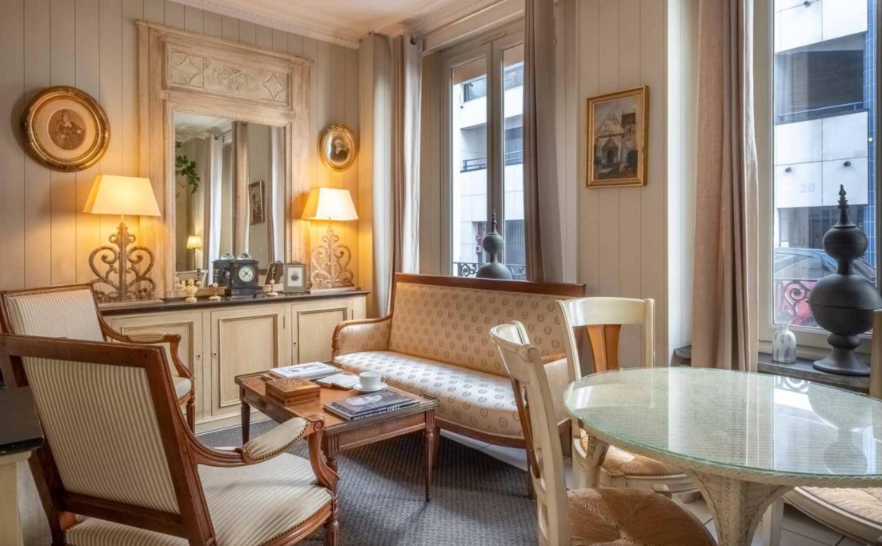Hotel De L'avre Paris
