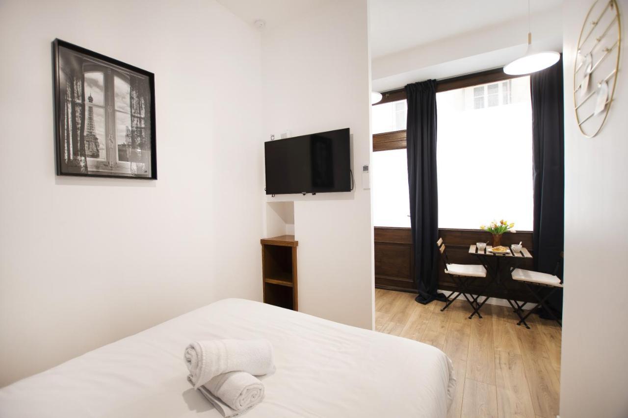 Superbe Proche Tour Eiffel Appartement *