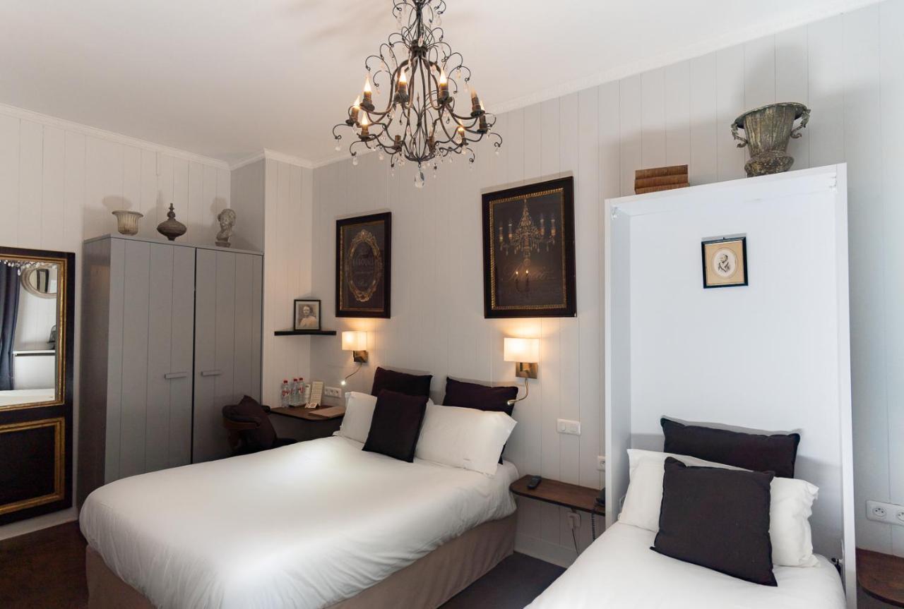 Hotel De L'avre Paris