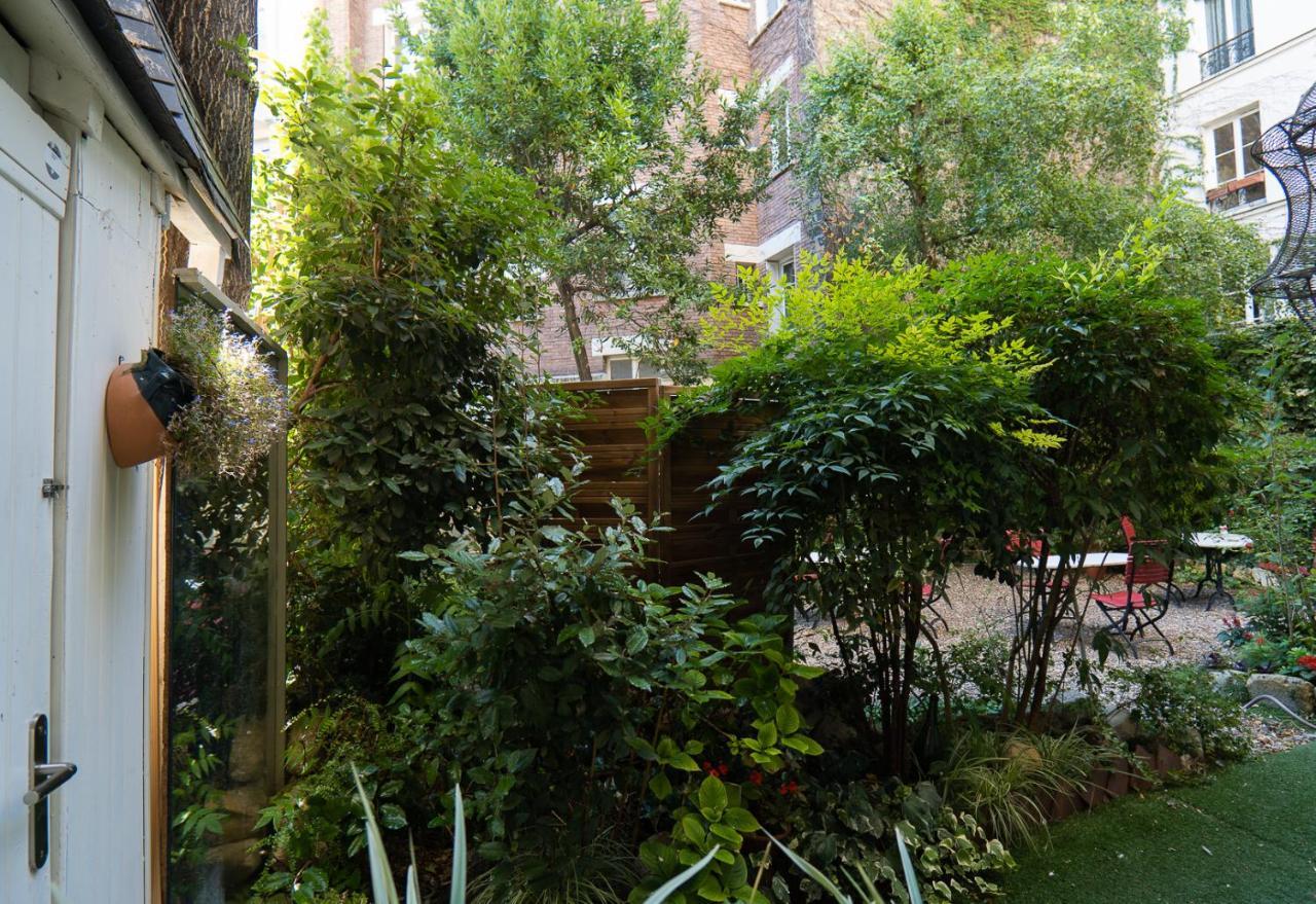 De L'avre 3* Paris