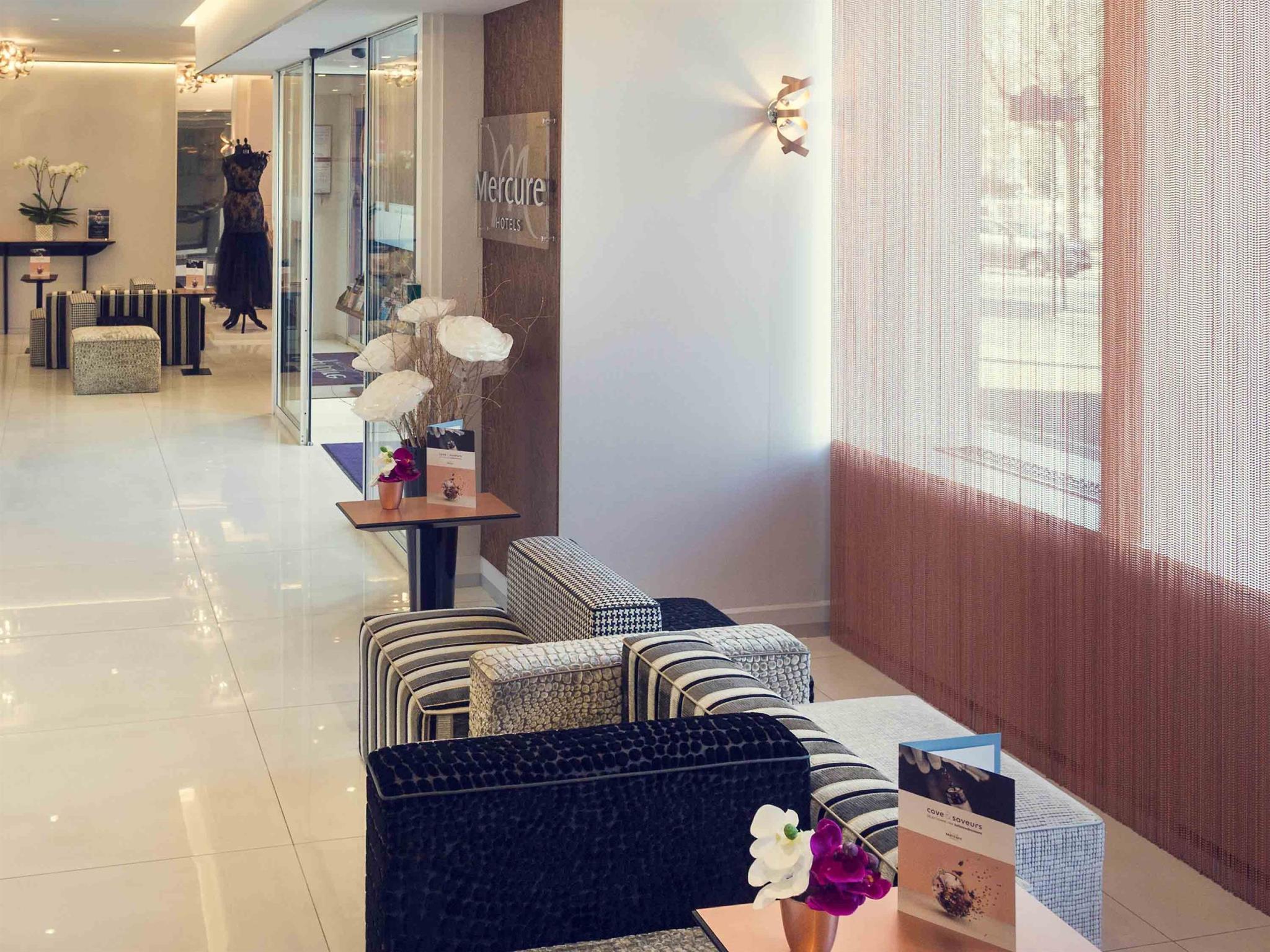 Hotel Mercure Place D'italie 4*