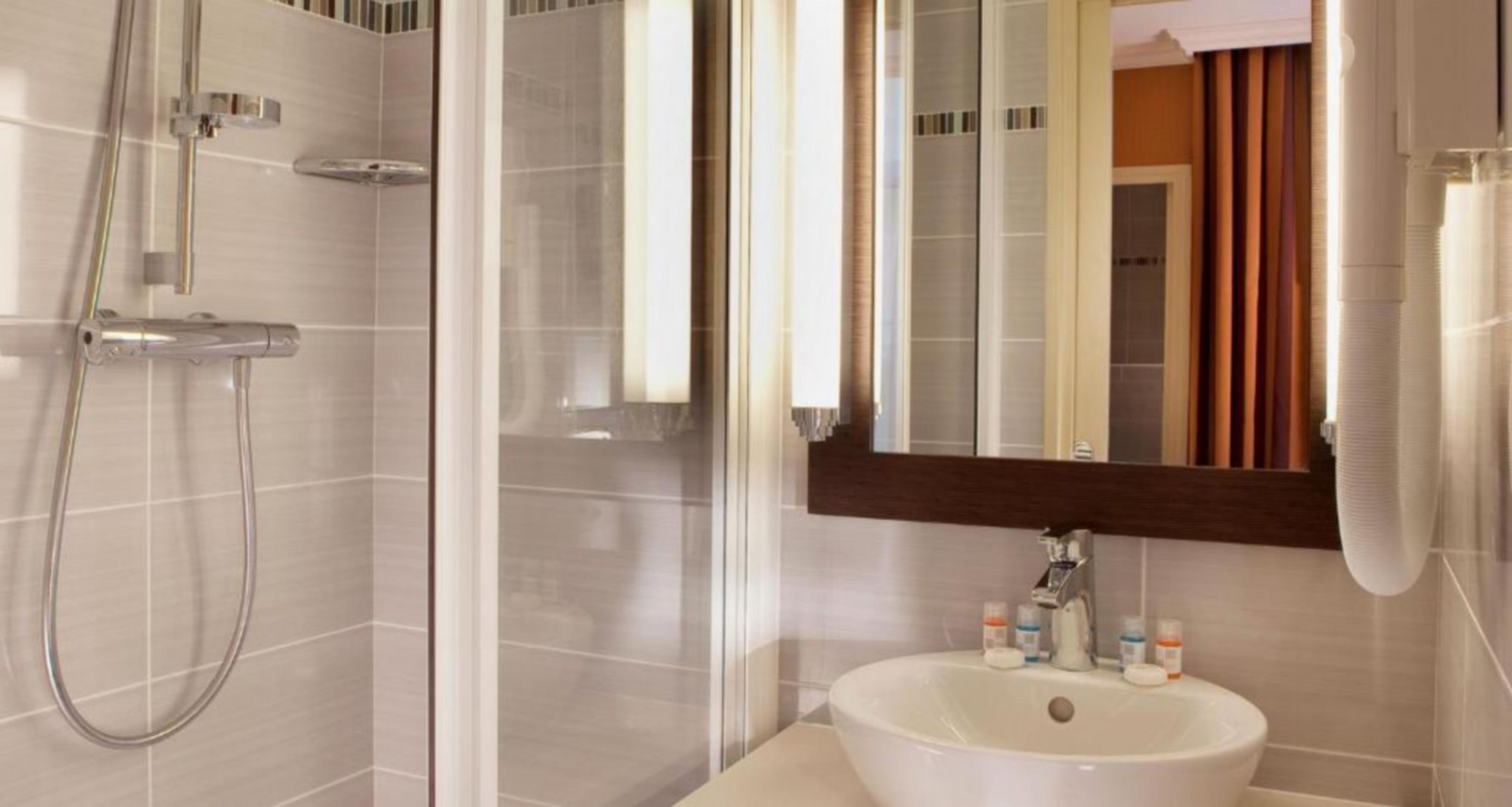 Saint Honoré Hotel 3*