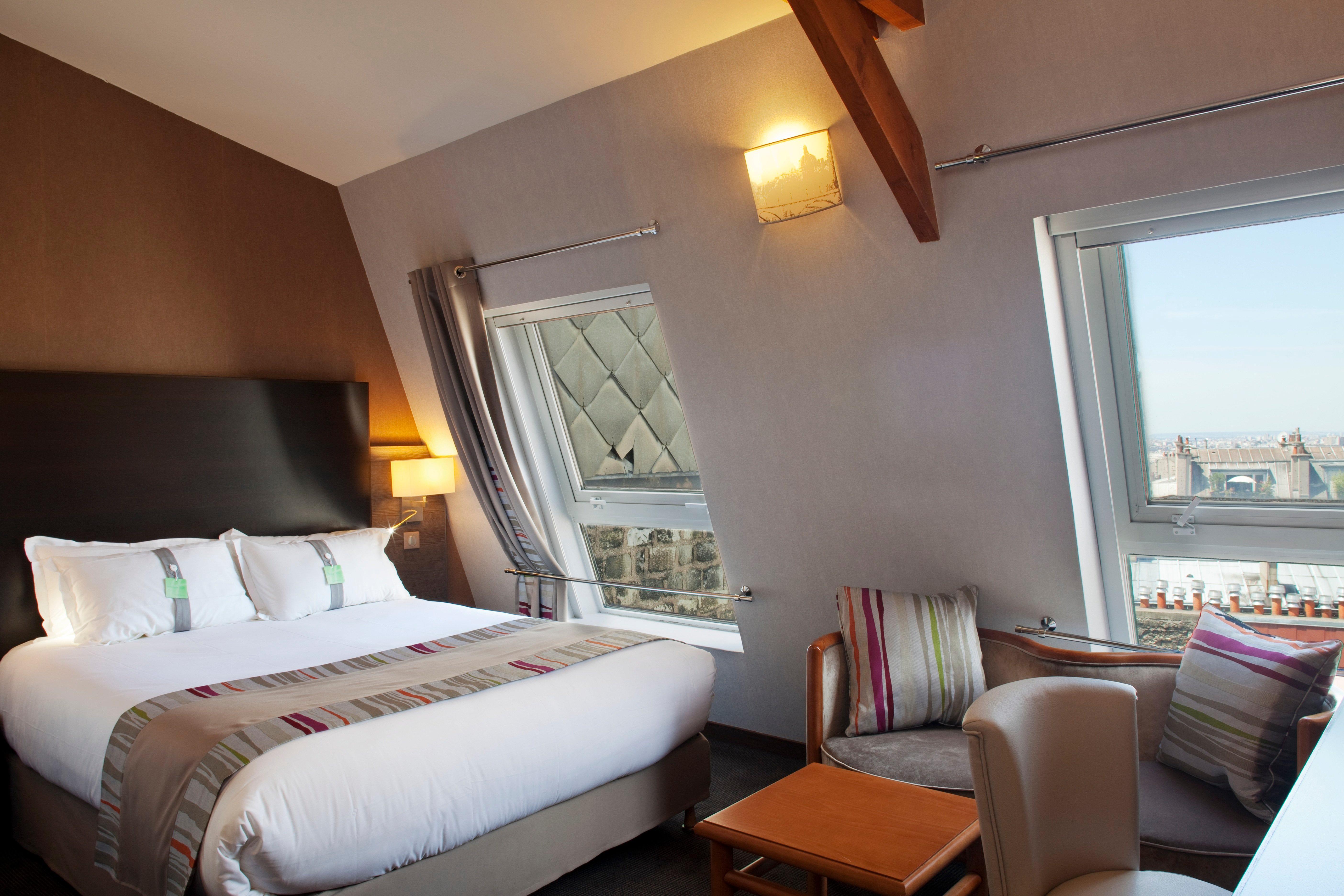 Montmartre Hotel