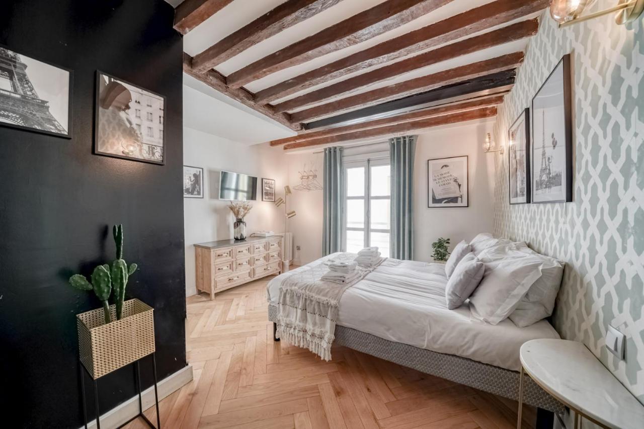 Apartamento Ultra Historical Parisian Flat - Louvre *