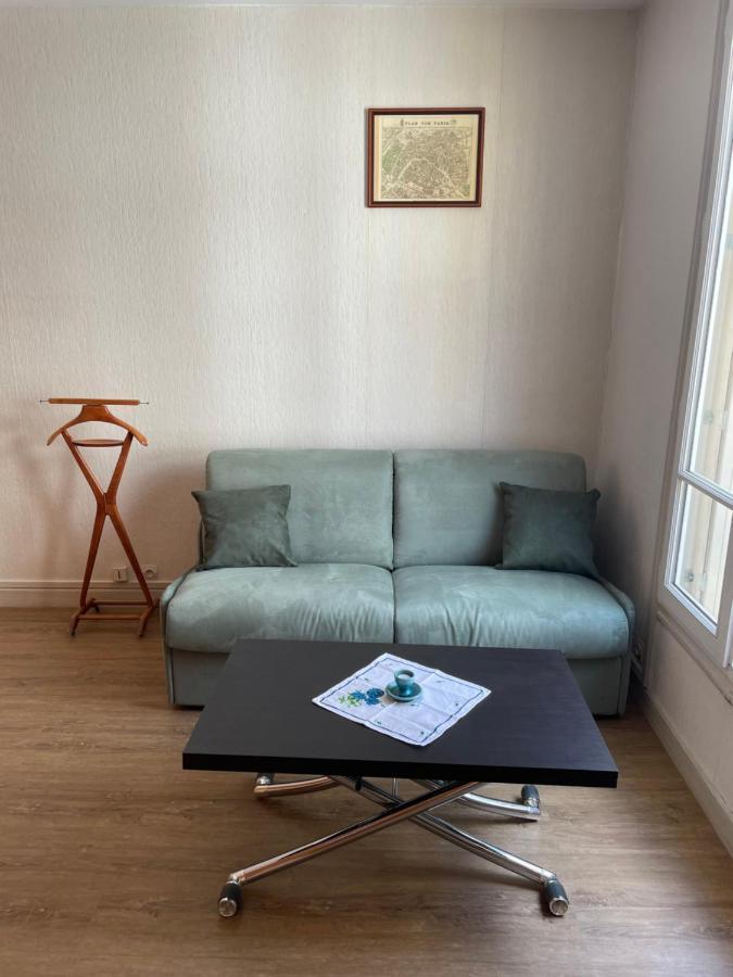 Cosy & Charming Studio, Typically Parisian *