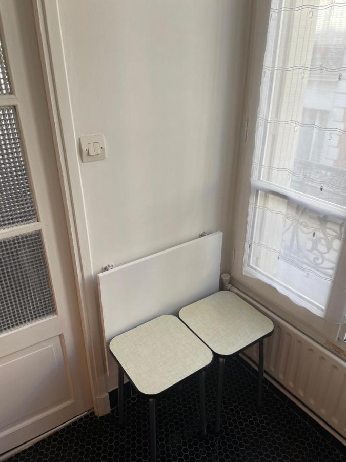 Cosy & Charming Studio, Typically Parisian *