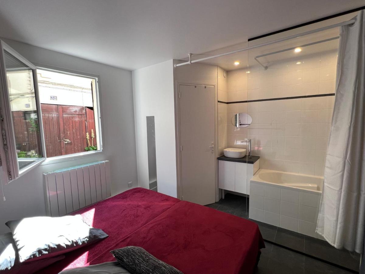 Apartment Cite Pilleux - Cozy In A Private Lane Paris