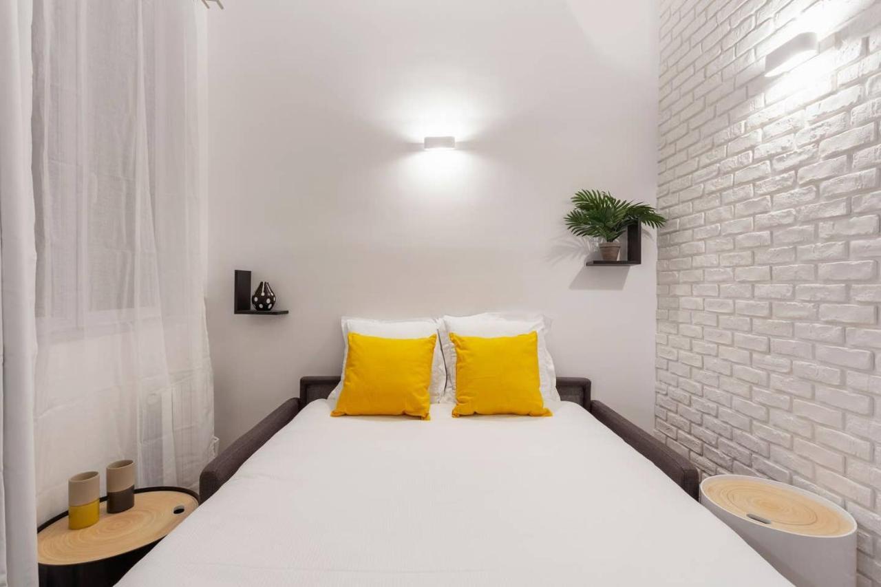 Chic Saint-germain-des-pres For 4 - Prime Location Apartment *