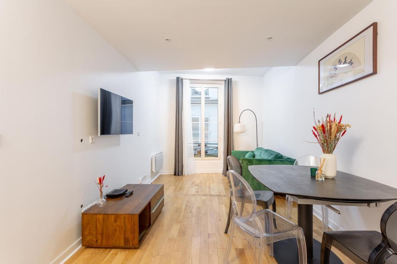 Apartment La A Chatelet Paris