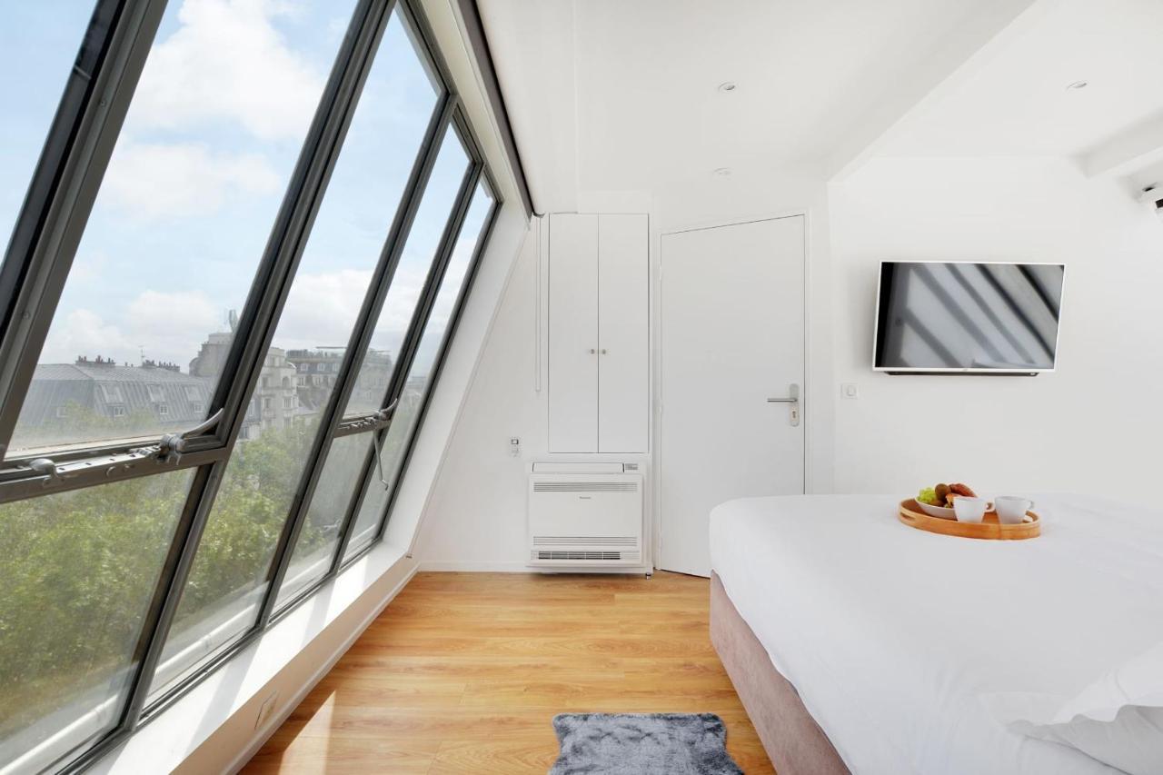 Apartment Exceptional Triplex With Terrace - Montmartre Paris