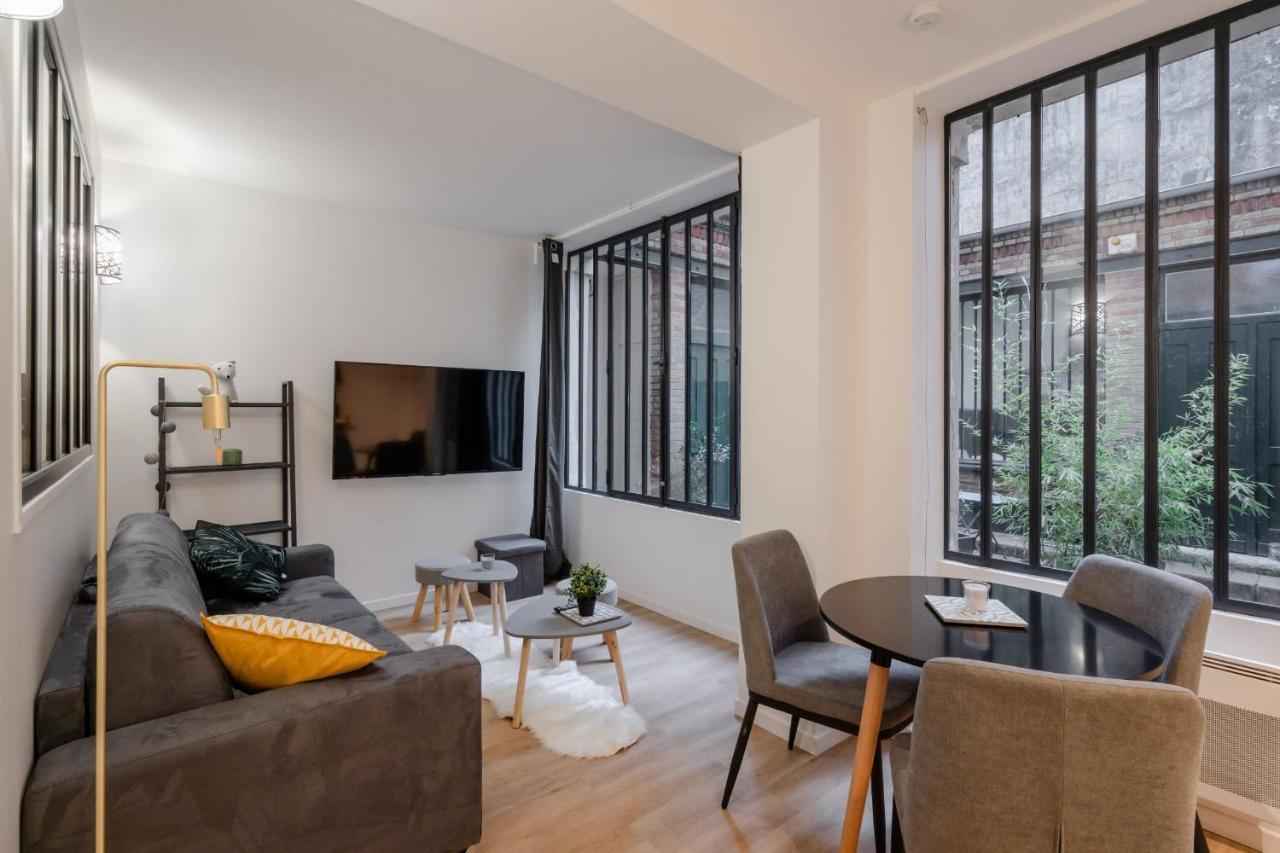 Cosy - Gare De L'est - Center - Republique Apartment *