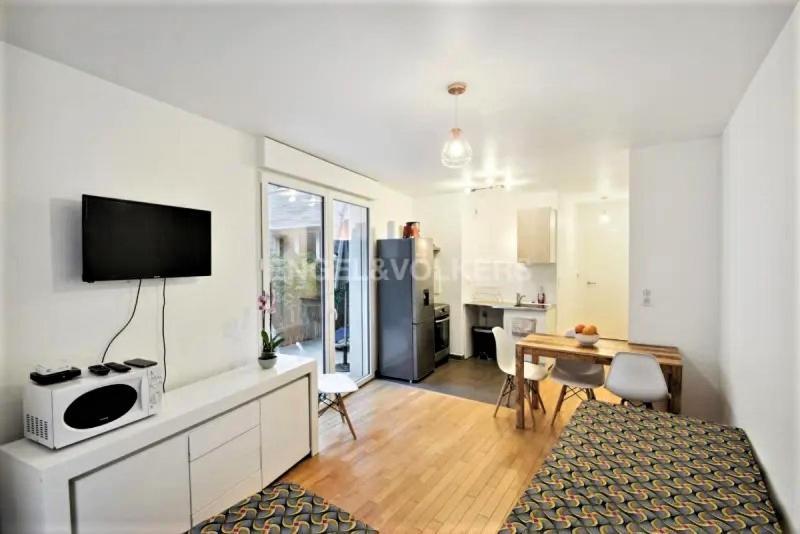 Apartamento Deux Pieces Avec Terrasse Paris