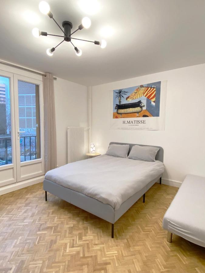 Appartement Paris: Agreable Chambre D'un Grand Artiste Paris