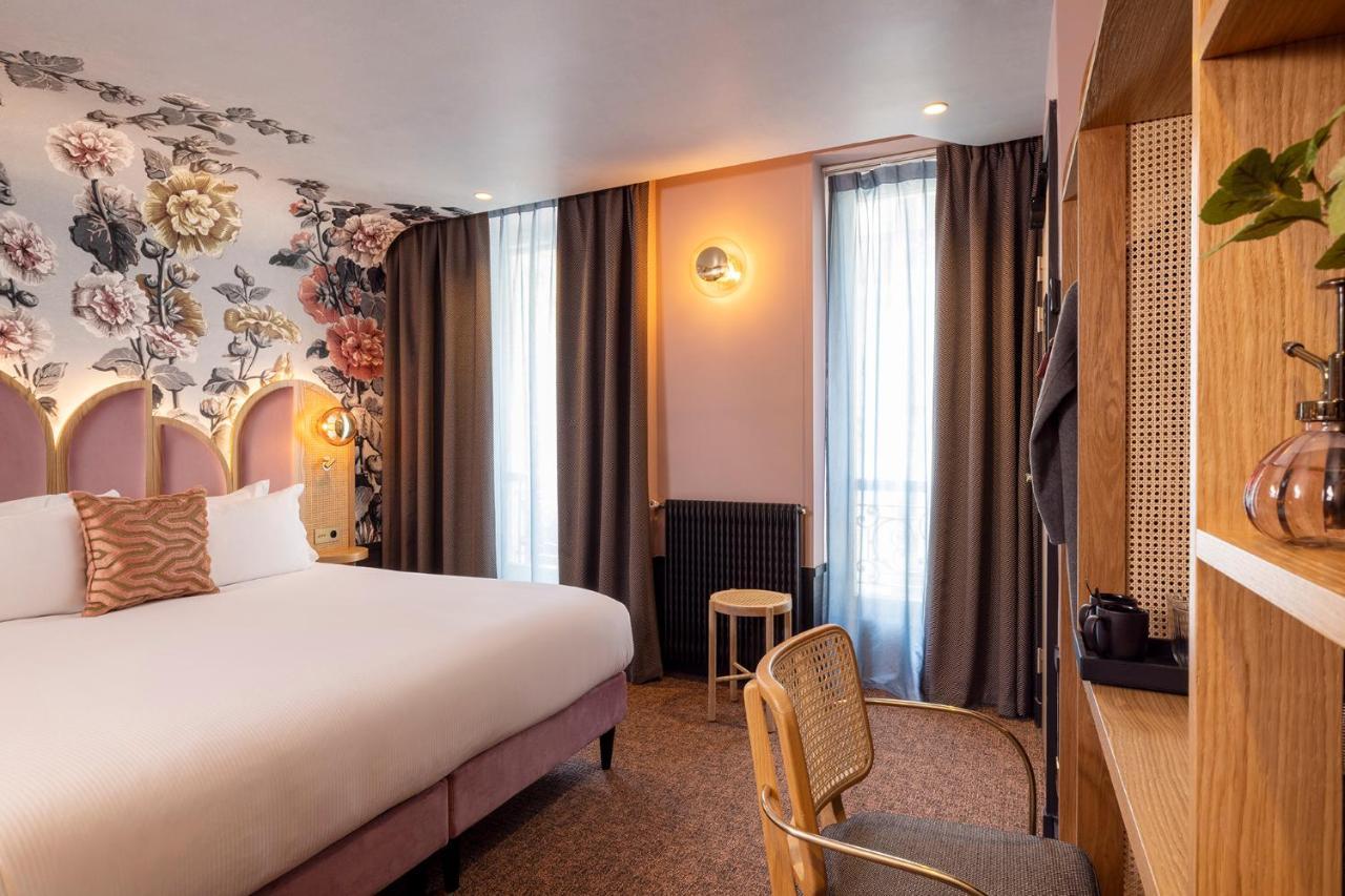 Hotel Jardin De Cluny 4*
