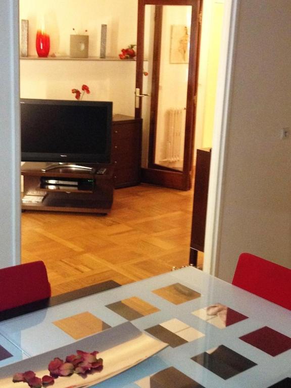 Apartment The Atrium: Luxe Parisian Retreat Near Eiffel Tower Paris