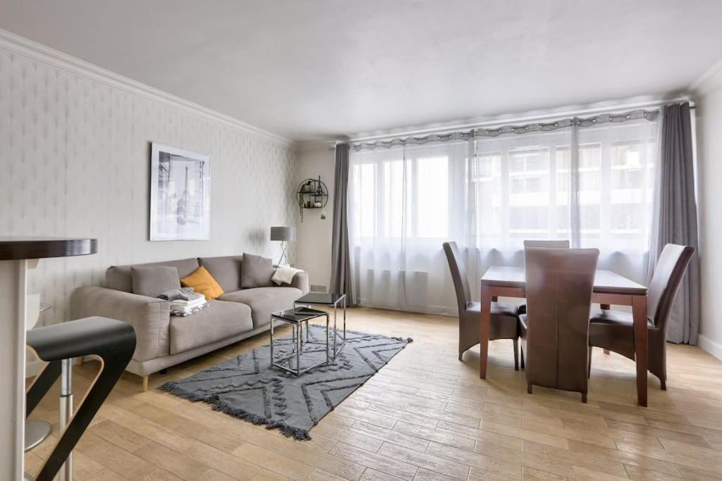 Beautiful Bright Parisian Near Bercy Appartement Paris
