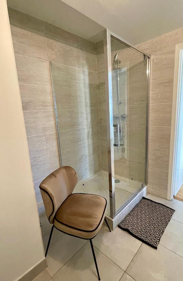 Stunning Private To Visit Homestay Paris
