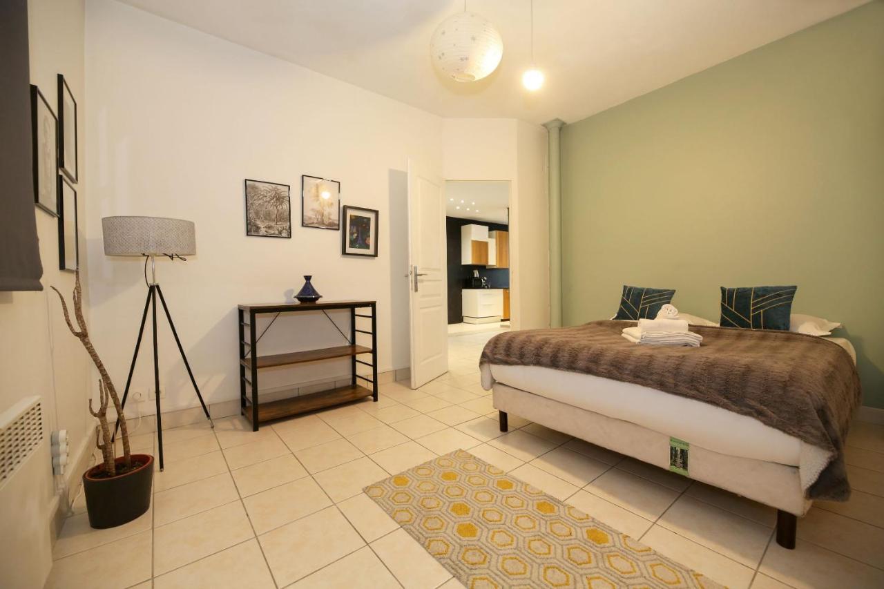 Apartamento Familial Proche Des Commerces - 8p Paris