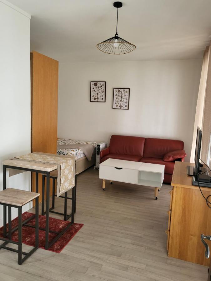 Apartment Flat *