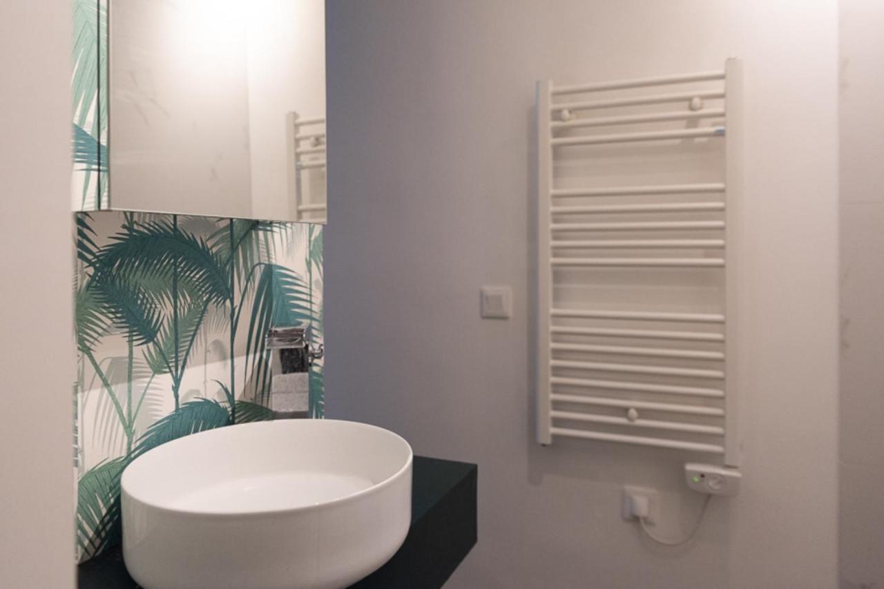 Bright 38 M Near The Buttes Chaumont Apartment
