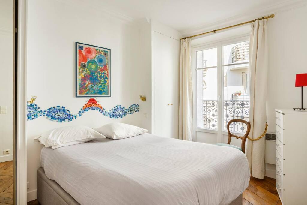 Haussmannien Place De L Etoile Apartment