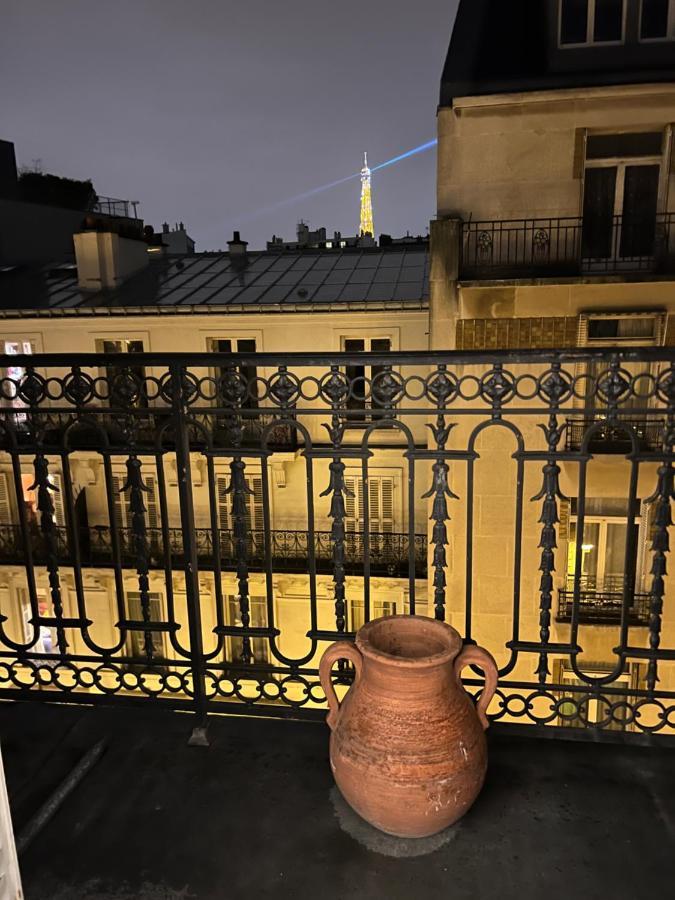 Luxe, Vue Tour Eiffel Ac 5 Ou 6 P * Paris