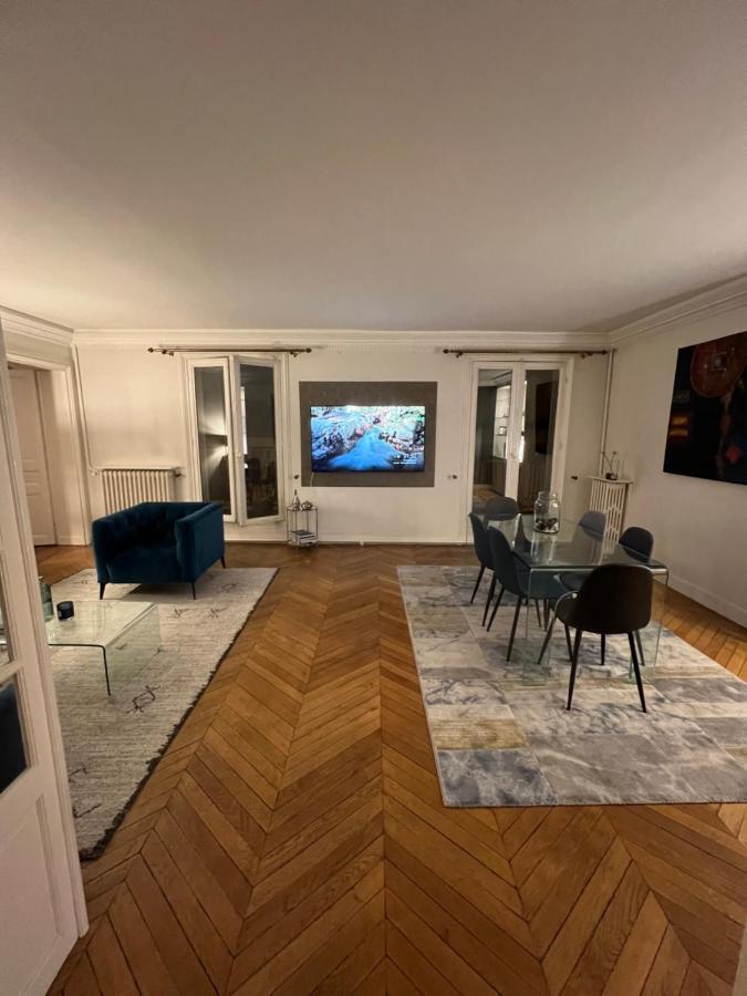 Apartment Luxe, Vue Tour Eiffel Ac 5 Ou 6 P *