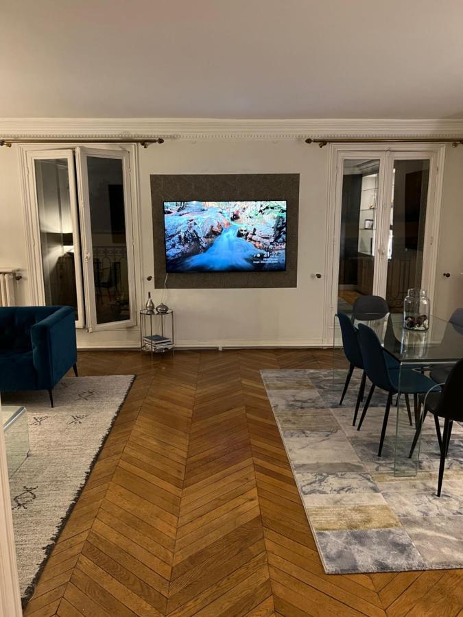 Luxe, Vue Tour Eiffel Ac 5 Ou 6 P Paris