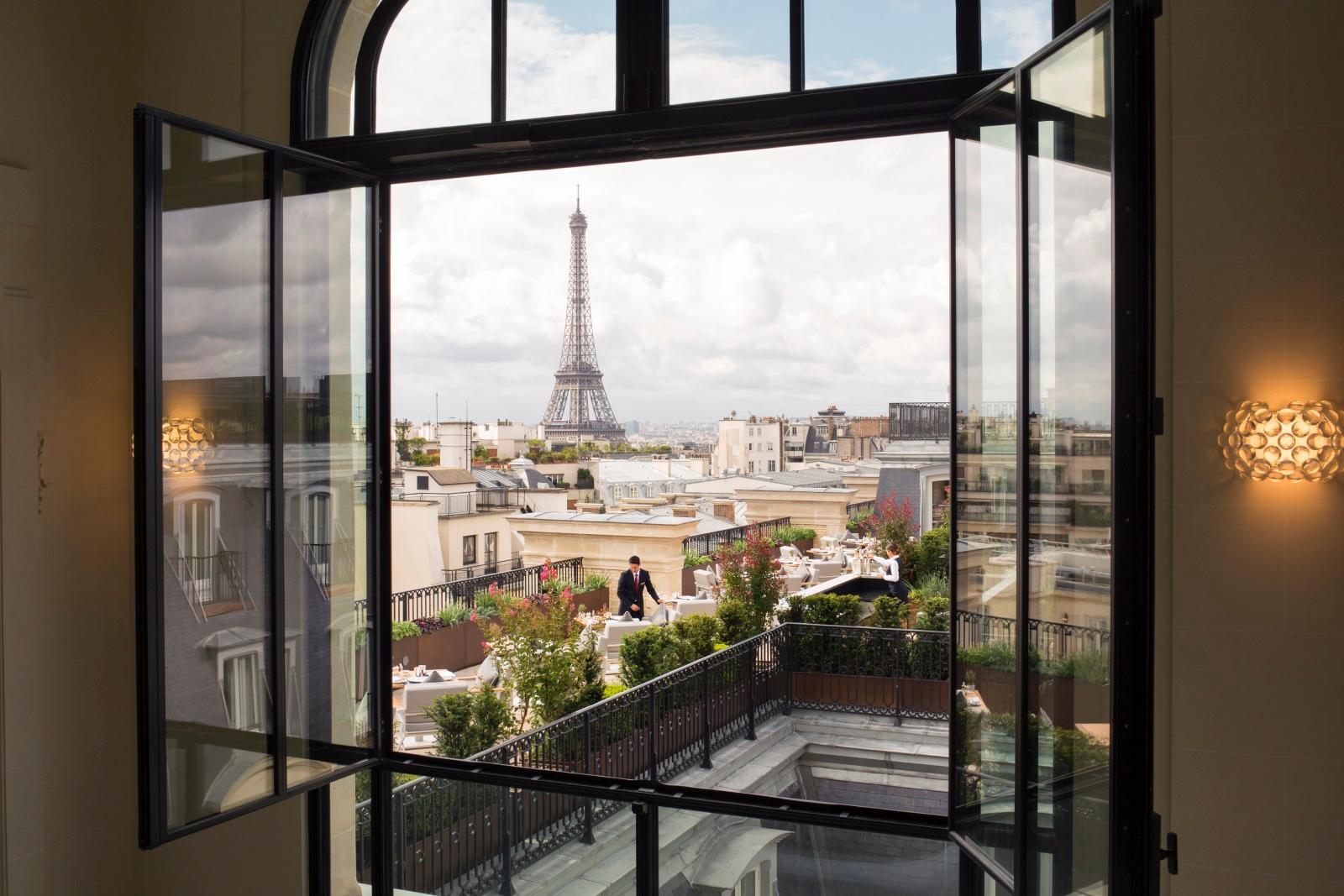 The Peninsula 5* Paris