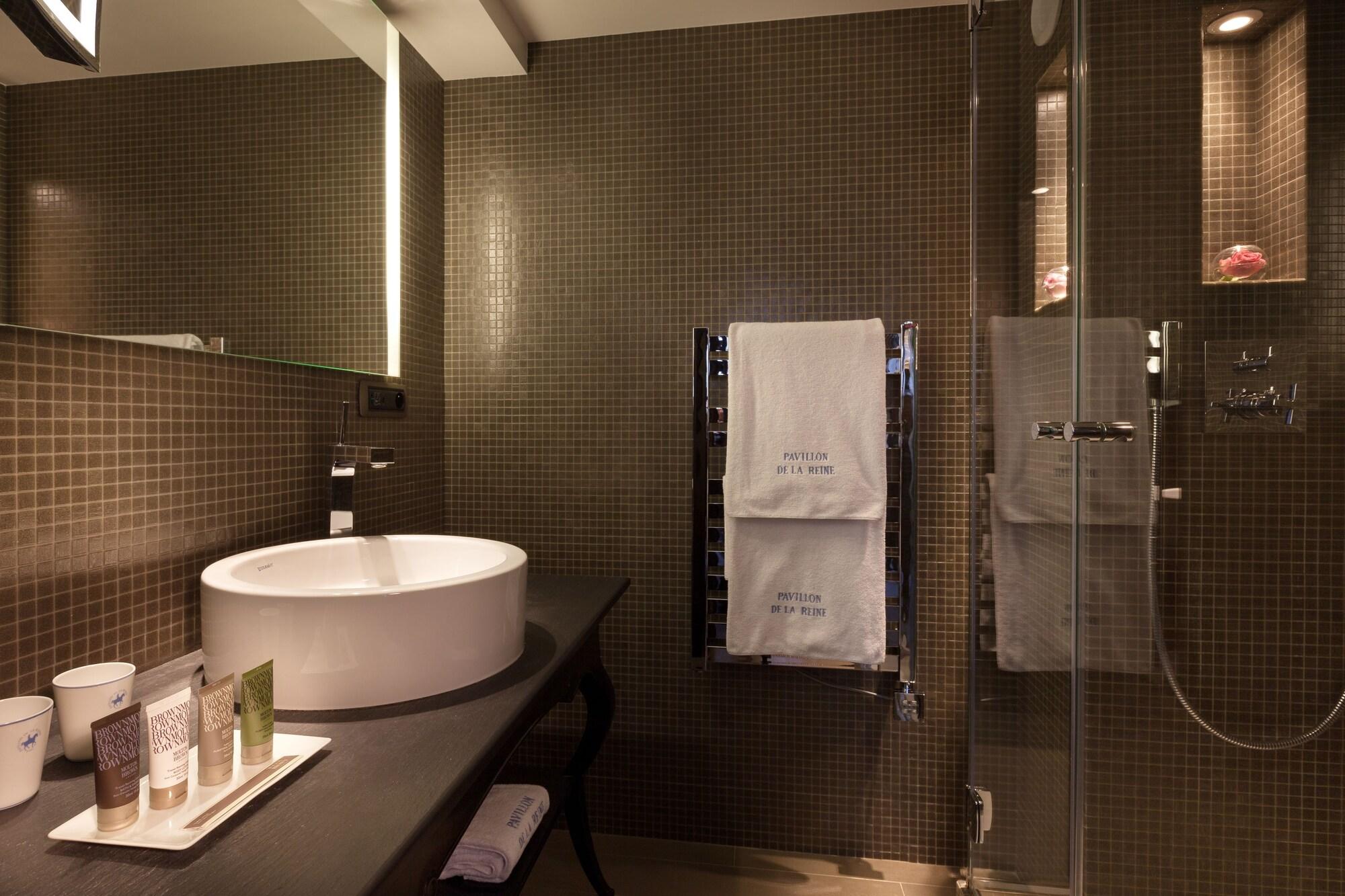 Le Pavillon De La Reine & Spa, Place Des Vosges Hotel Paris